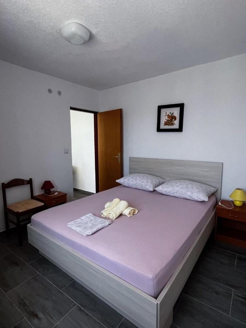 Apartment Dalibor ลูโคโวชูการ์เย ภายนอก รูปภาพ